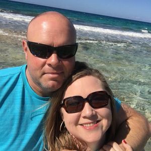 Meet your Posher, Christina all